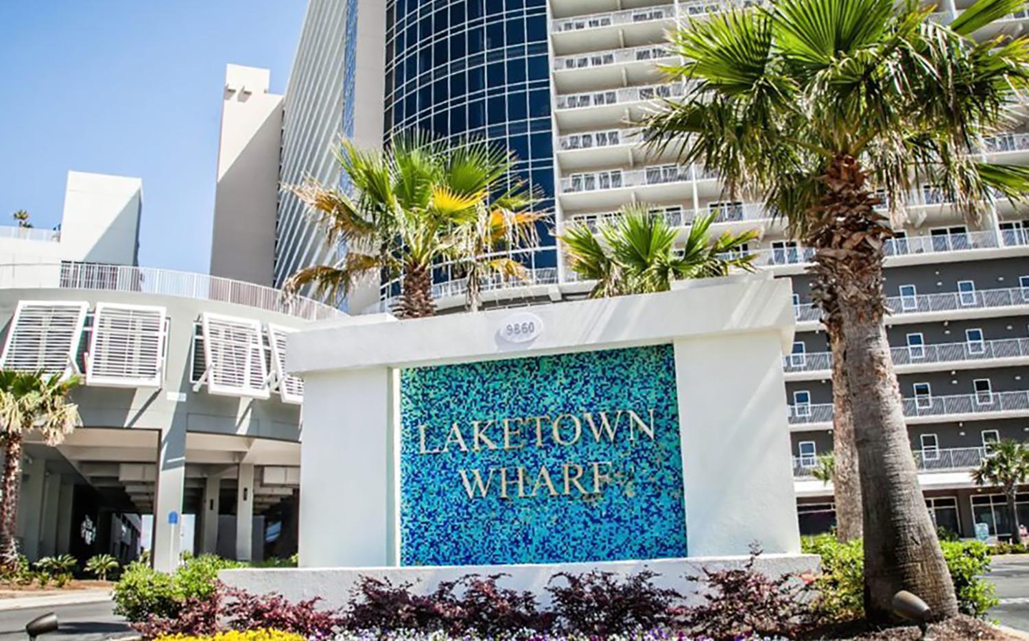 Laketown Wharf 2117 'high Tide' *
